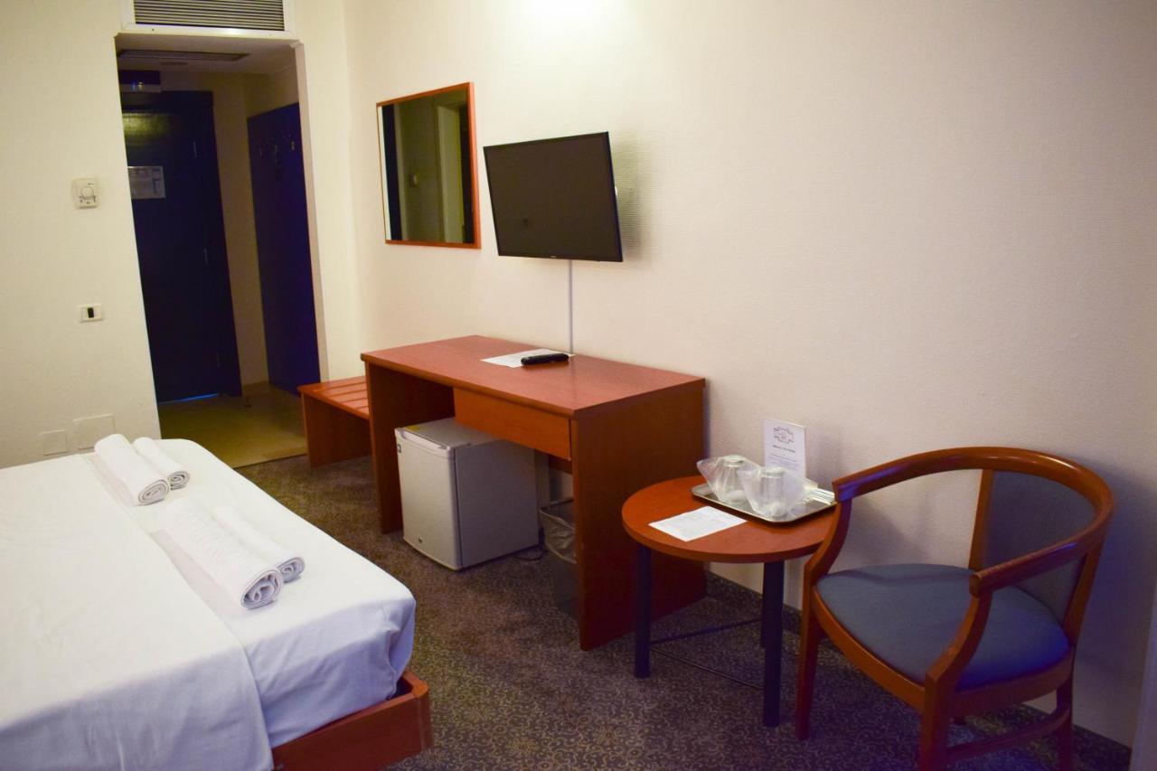 Bavaria Blu Hotel And Conference Centre Mamaia Ngoại thất bức ảnh